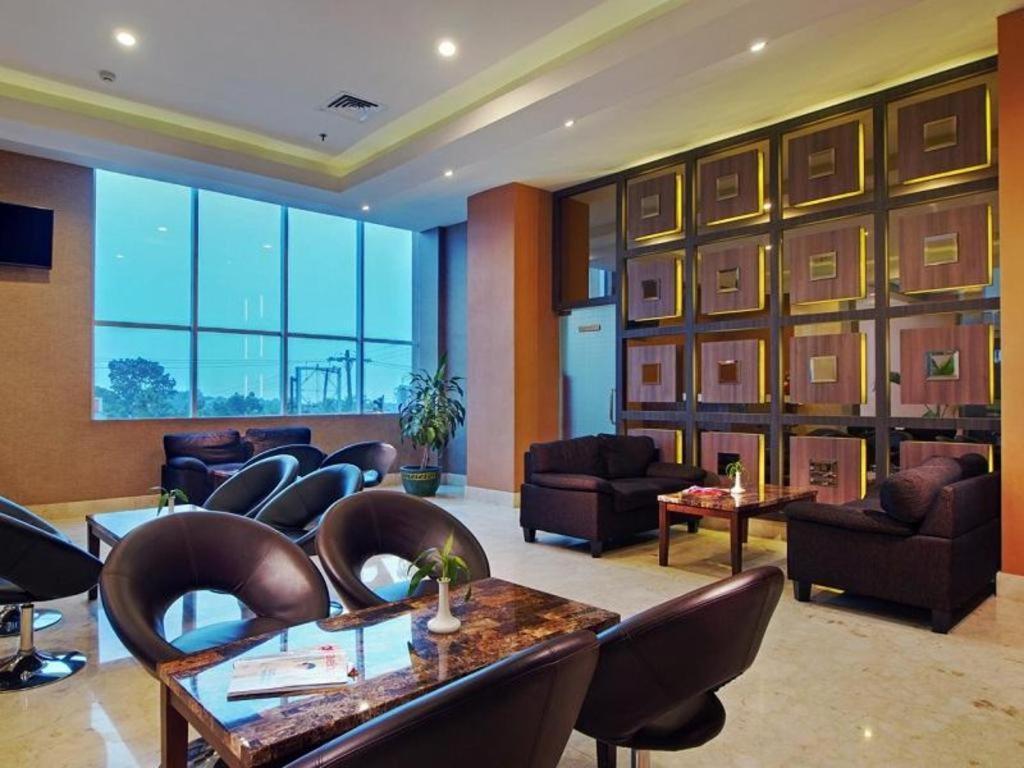 Horison Hotel Pematang Siantar Екстериор снимка