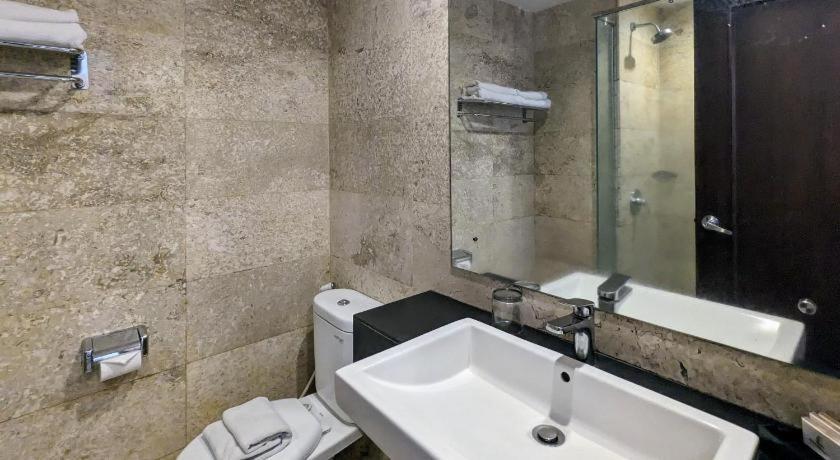 Horison Hotel Pematang Siantar Екстериор снимка