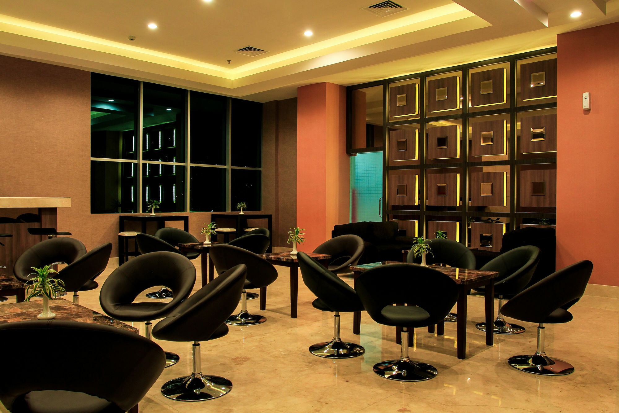 Horison Hotel Pematang Siantar Екстериор снимка
