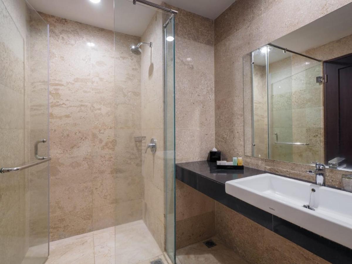 Horison Hotel Pematang Siantar Екстериор снимка